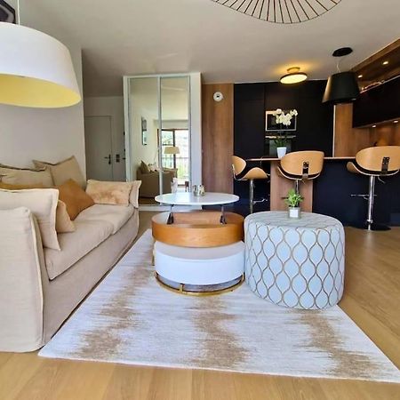 Sublime Appartement 4 Etoiles Neuf T3 Aputeaux 61M2 Proche La Defense, 10M2 De Terrasse Avec Magnifique Vue 外观 照片